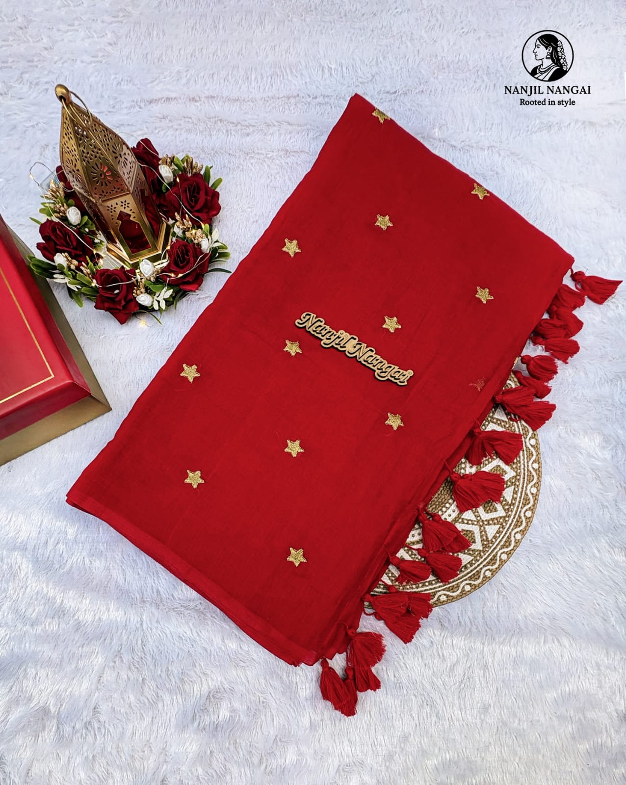 THAARINI — The Golden Star Glow - Mul cotton Saree - MULNN006