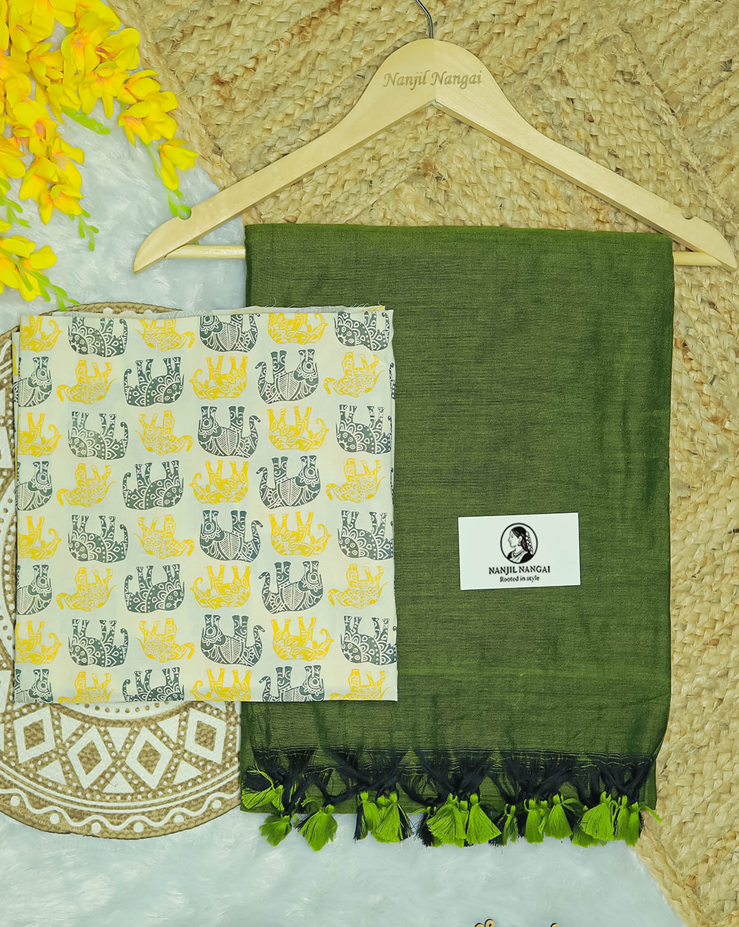 MARUDHANI COMBO (KHBBNN10) - Premium Khadi Saree with Unstitched blouse Material