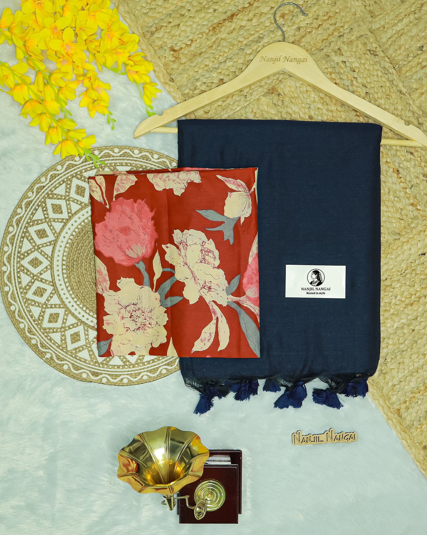 AALNEELAM COMBO (KHBBNN24) - Premium Khadi Saree with Unstitched blouse Material