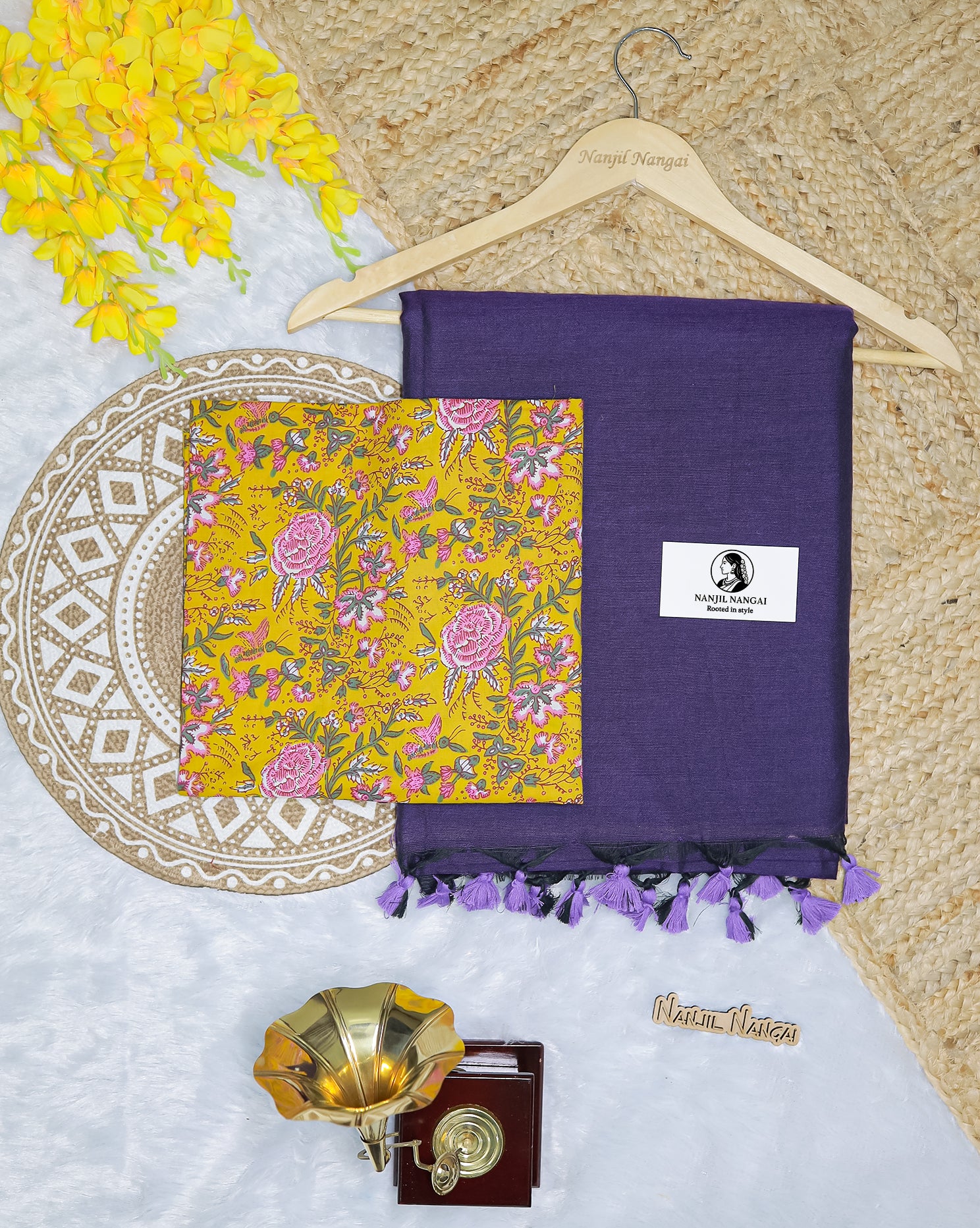 OODHA COMBO (KHBBNN26) - Premium Khadi Saree with Unstitched blouse Material