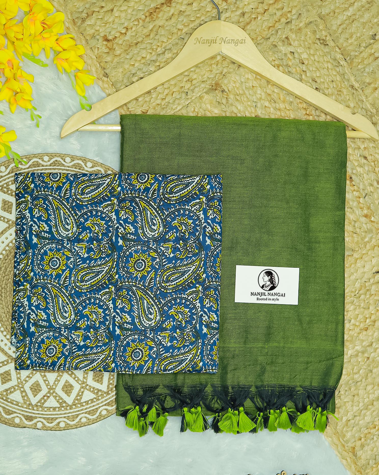MARUDHANI COMBO (KHBBNN8) - Premium Khadi Saree with Unstitched blouse Material