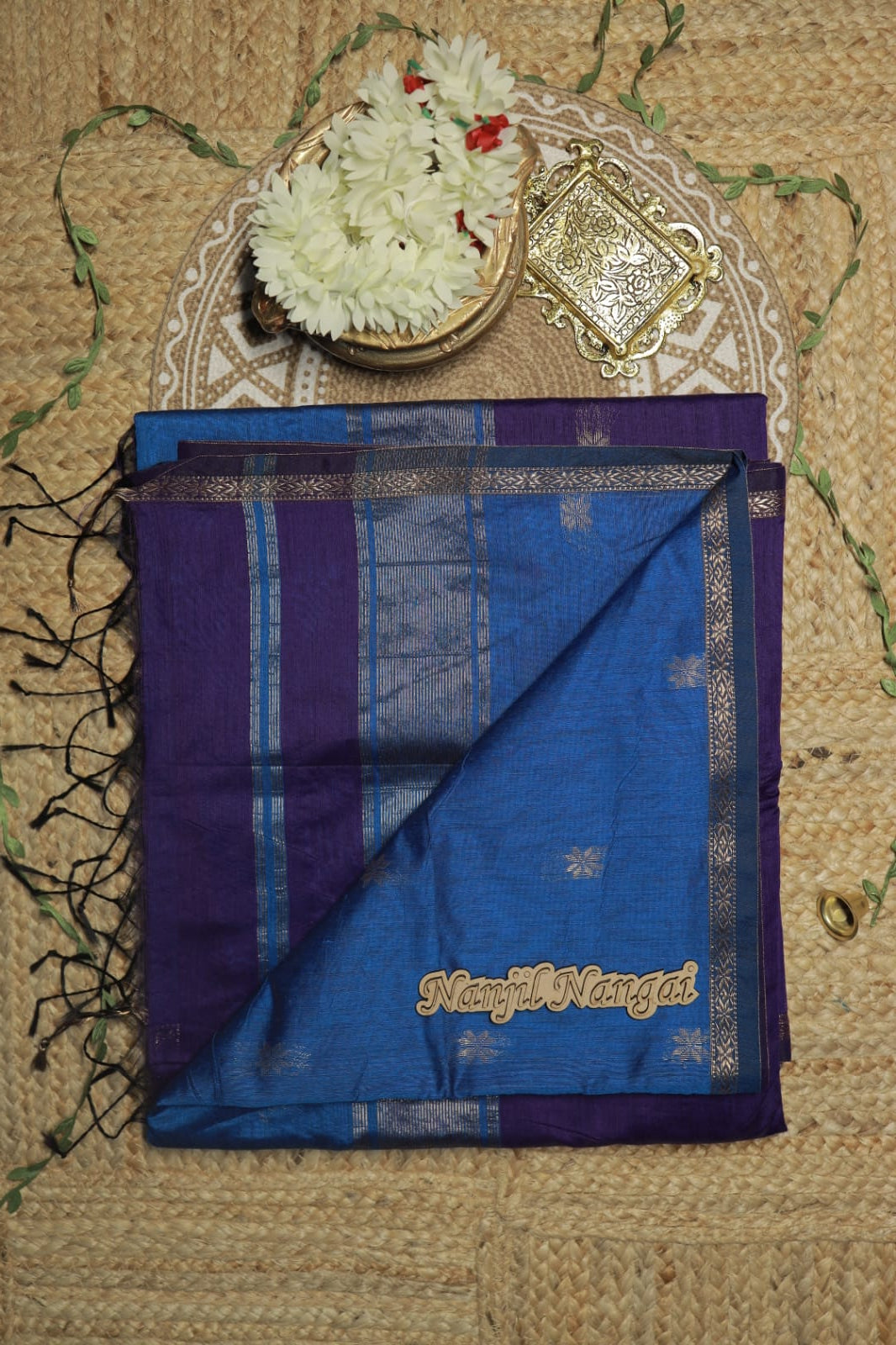 MAHESHWARI - TRADITIONAL HANDLOOM   CLASSIC BUTTAS  SAREE COLLECTION - MAHNNO1