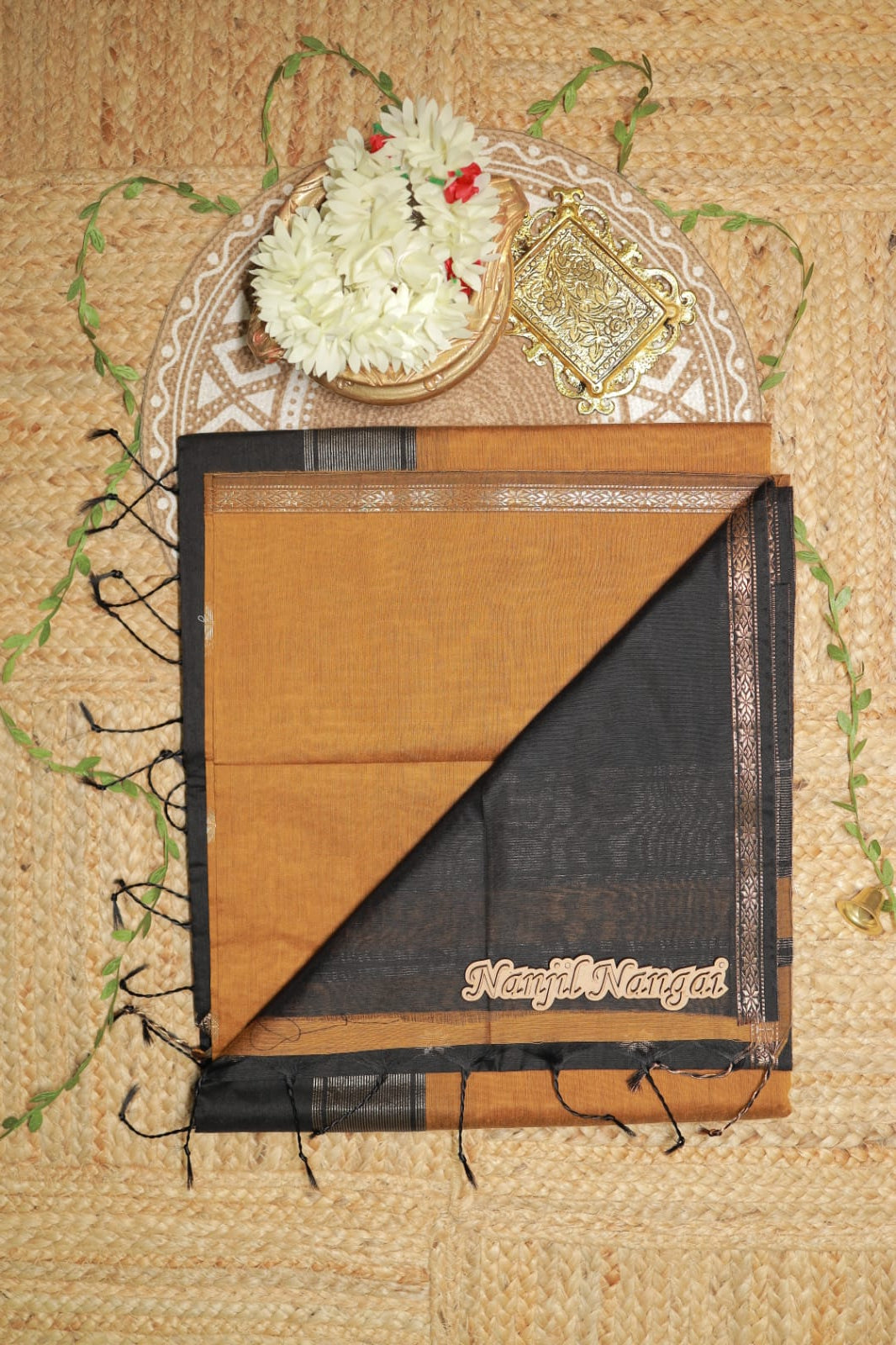 MAHESHWARI - TRADITIONAL HANDLOOM   CLASSIC BUTTAS  SAREE COLLECTION - MAHNNO4