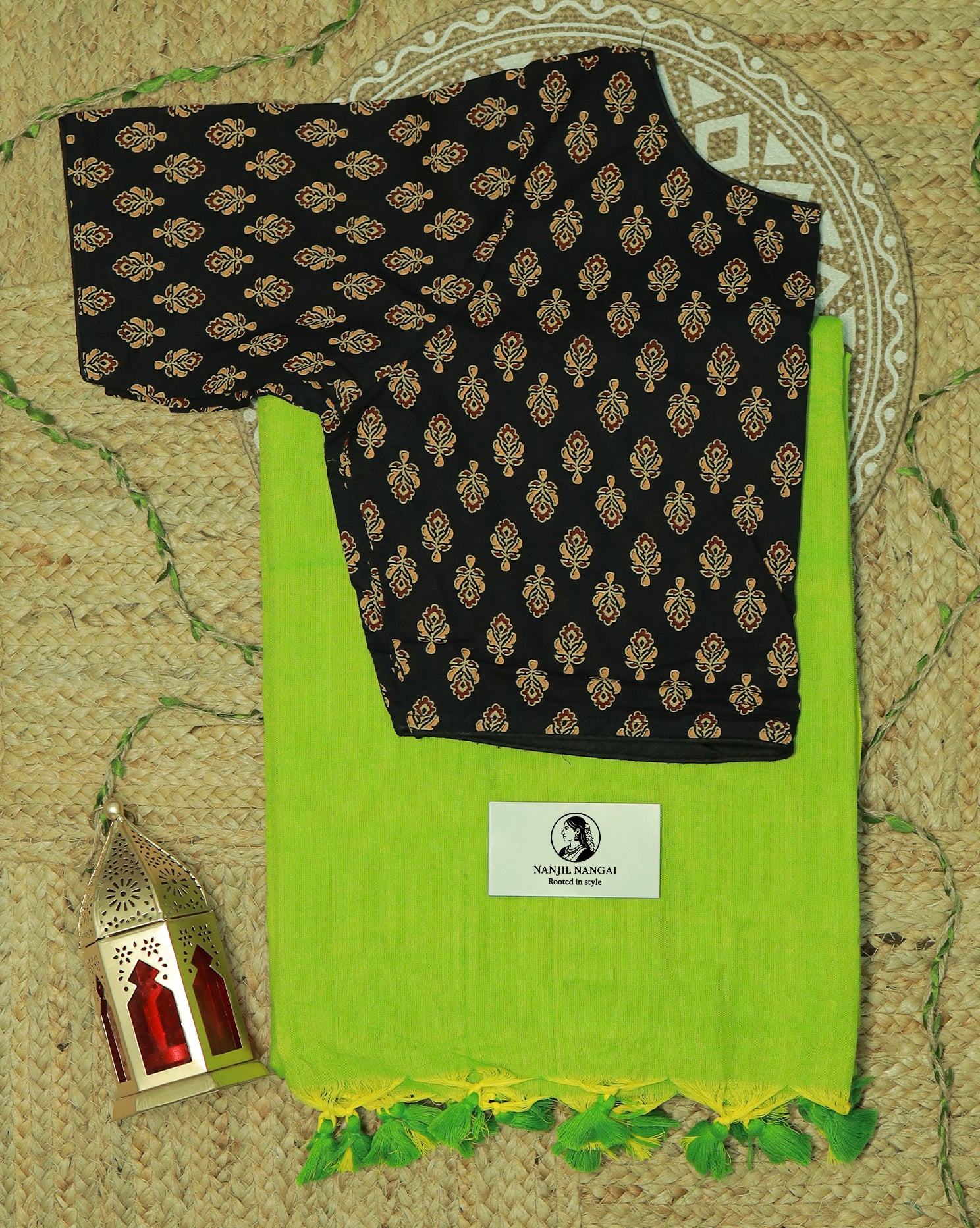 THALIR  COMBO (KHRBNN34) - Premium Khadi Cotton Saree with Stitched Blouse