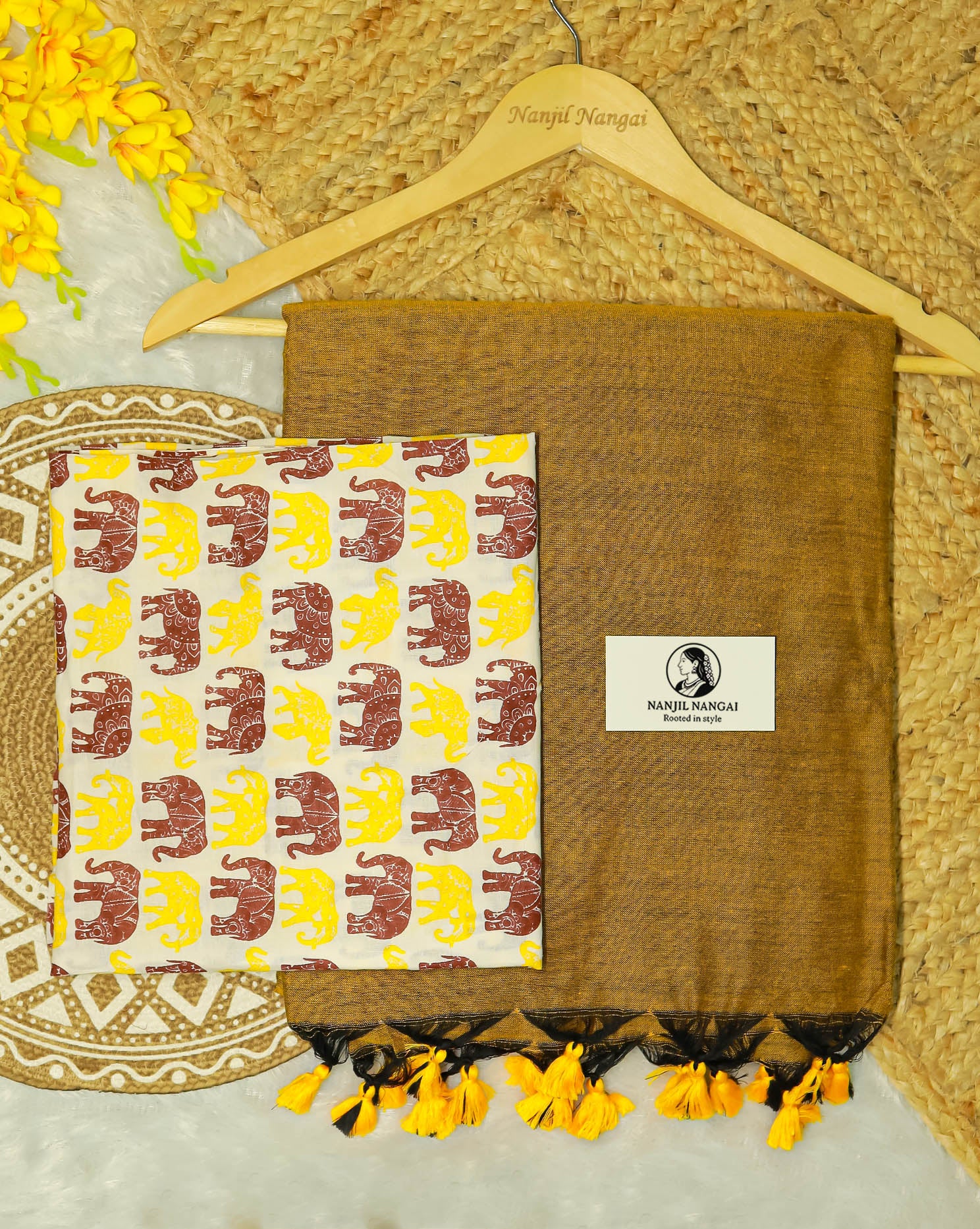 MANJAL COMBO (KHBBNN2) - Premium Khadi Saree with Unstitched blouse Material
